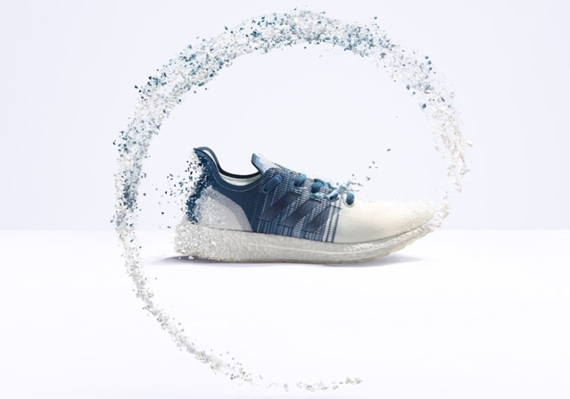 Adidas recycles high performance 